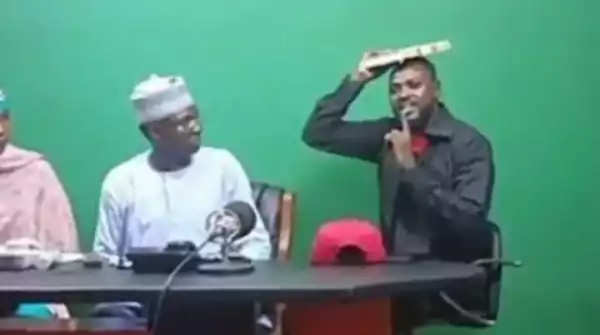 We are not gay – Popular Kannywood actors swear with Quran [PHOTOS]